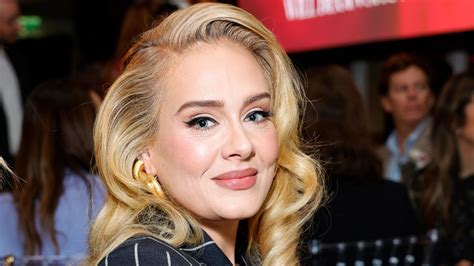 Adele revela la “verdadera razón” por la que sólo ha lanzado cuatro álbumes